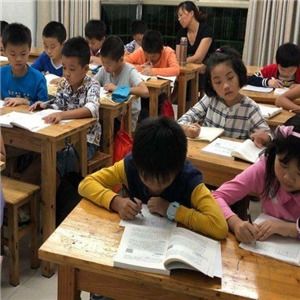 誠眾教育信息咨詢加盟優(yōu)勢